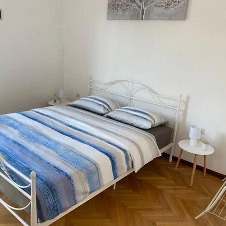 Apartment Niko - Self Check - In